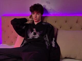 Edvard Blare webcam model stream image