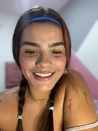 Kaily_Sweet16 webcam stripchat model stream image