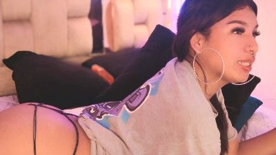 Meelfox webcam model stream image