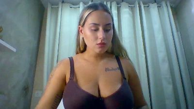 Babycarla webcam model stream image