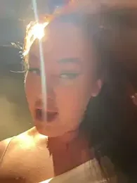 KiraSunshine webcam model stream image