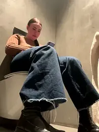 KiraSunshine webcam model stream image