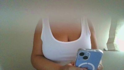 Miotro_yo webcam model stream image
