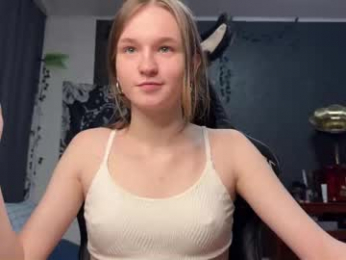 nloraaa webcam model stream image