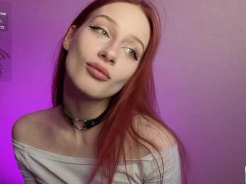 cyyberwhore webcam bongacams model stream image