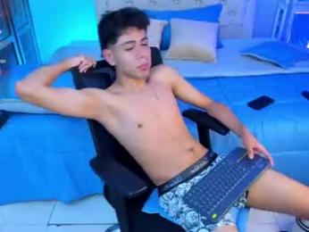 hunterwest06 webcam chaturbate model stream image