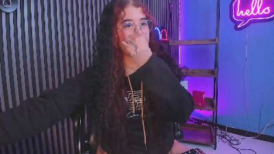 VALKA_TEEN webcam model stream image