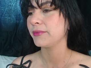 helesansaenz webcam camsoda model stream image