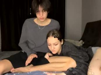 snezhaor webcam model stream image