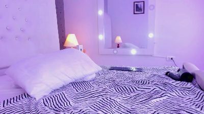 EmmaCame webcam cam4 model stream image