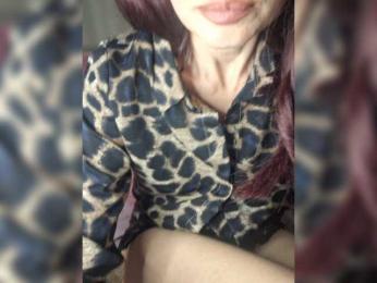 LikaFurr webcam bongacams model stream image