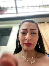 Bella_Office-Naughty1 webcam stripchat model stream image