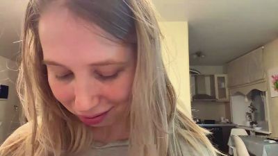 GayleneEsser webcam model stream image