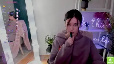 Milkissss webcam model stream image