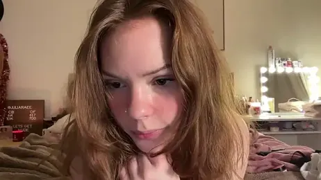 juliaraee webcam model stream image