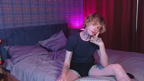 PlastiqueDoll webcam model stream image