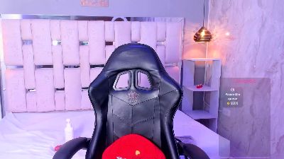 AmyEvan webcam model stream image