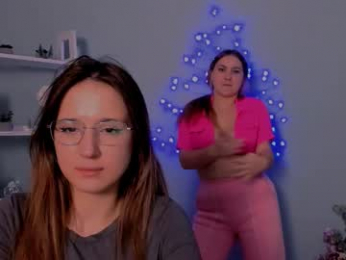 dina_bloom webcam chaturbate model stream image