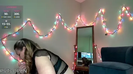 Peaches_N_Kreme webcam stripchat model stream image