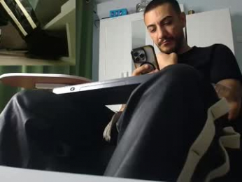 andrewbanner webcam chaturbate model stream image