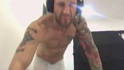 BrianOmally webcam model stream image