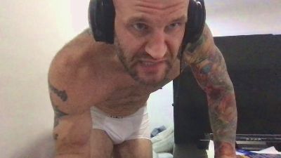 BrianOmally webcam model stream image