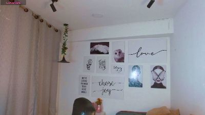 AmethystShadow webcam model stream image