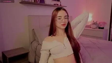 Roxxy_mora webcam model stream image