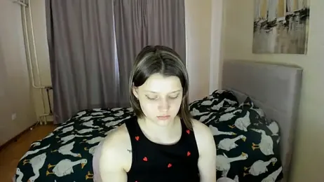 SoniNesti webcam stripchat model stream image
