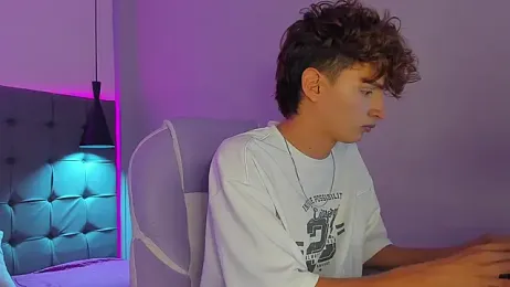 NicolasFerrer18 webcam model stream image