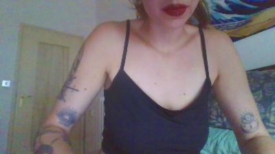 Metena webcam model stream image