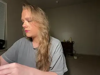 pusspuss777 webcam stripchat model stream image