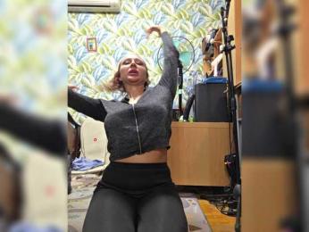 ARotikA1 webcam bongacams model stream image