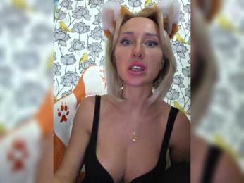 ARotikA1 webcam bongacams model stream image