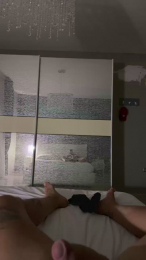 Mad2nap webcam model stream image