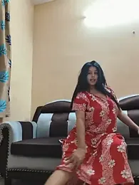 Cute-Simmi69 webcam stripchat model stream image