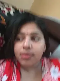 Cute-Simmi69 webcam stripchat model stream image