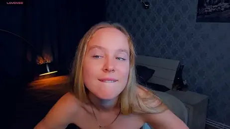 SoonMoor webcam stripchat model stream image