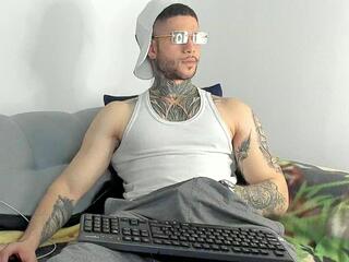 James Leeandros webcam model stream image