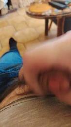 Sentimen webcam model stream image