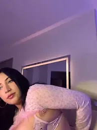 MiaAdams21 webcam model stream image