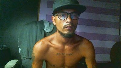 latin_master1 webcam model stream image