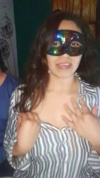 la_marti_ webcam model stream image