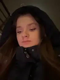 KittyQueeny webcam model stream image