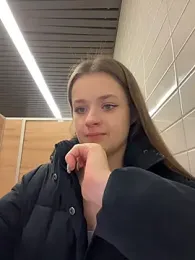 KittyQueeny webcam model stream image