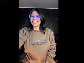 ashleey18 webcam model stream image