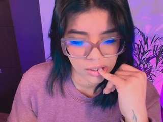 ashleey18 webcam camsoda model stream image