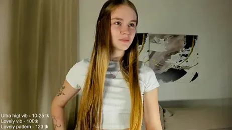 Angel_oci webcam model stream image