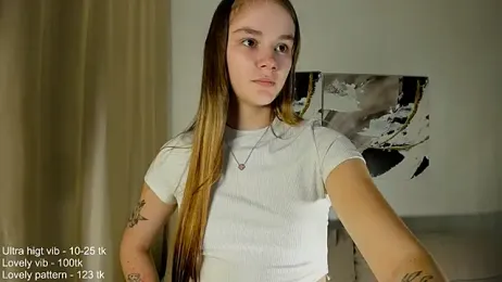 Angel_oci webcam model stream image