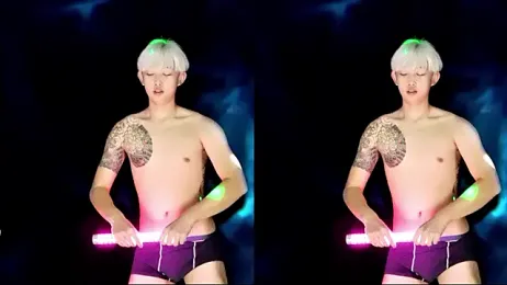 AOA-boy webcam model stream image